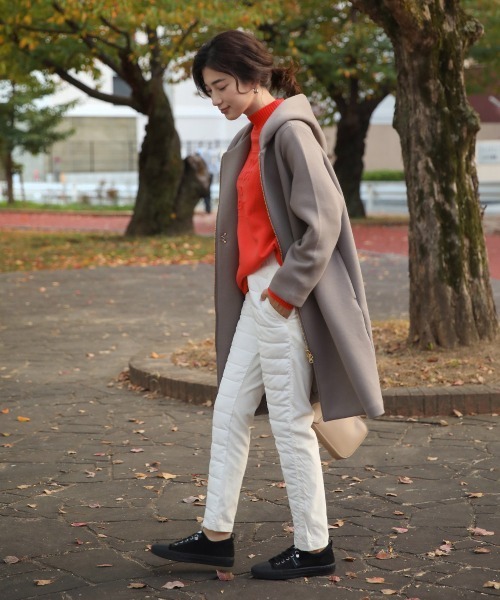 Bou Jeloud(ブージュルード)の「あったかエコダウンパンツ(その他パンツ・レディース・ネイビー/ブラック/オフホワイト/キャメル・L/M)」の8枚目の写真