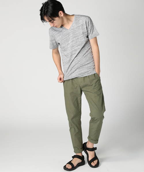 JOURNAL STANDARD(ジャーナルスタンダード)の「DEO QUICK / デオクイック: カスリボーダーVネックTシャツ # (Tシャツ/カットソー・メンズ・チャコールグレー/ネイビー/サックスブルー/ボルドー・SMALL/LARGE/MEDIUM)」の18枚目の写真