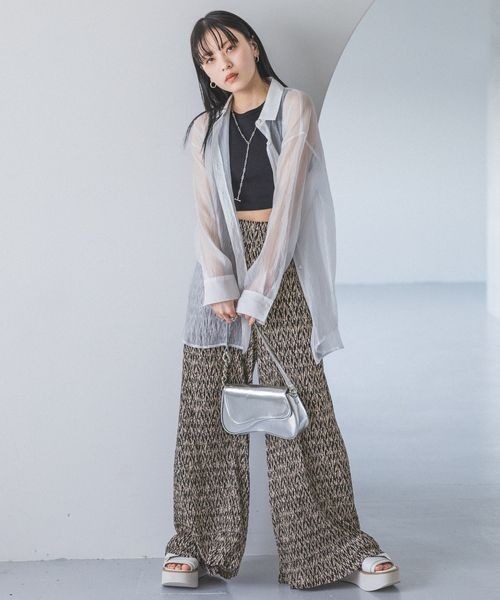 JEANASIS（ジーナシス）の「チェーンミニショルダー/179341（ショルダーバッグ・レディース・ブラック/シルバー・FREE）」の3枚目の写真