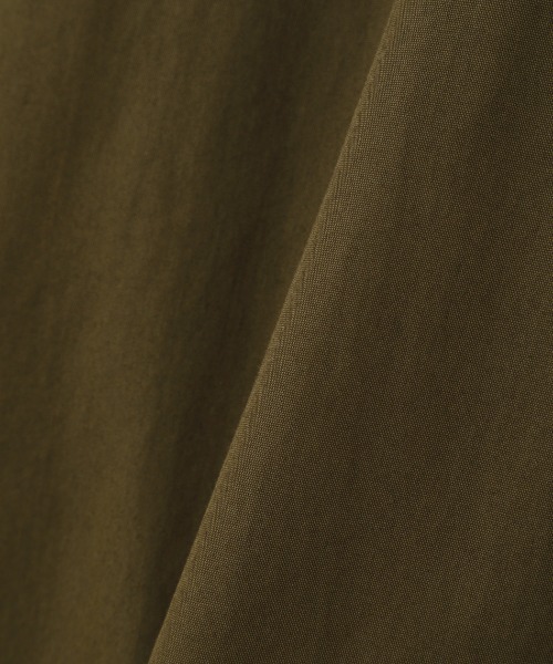 MHL.（エムエイチエル）の「WASHED COTTON NYLON（モッズコート・メンズ・ホワイト/カーキ・LARGE/MEDIUM/SMALL）」の11枚目の写真