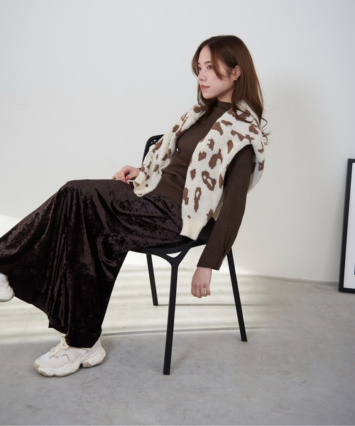 lit.Cy（リットシー）の「lit.Cy レオパードジャカードニットプルオーバー（ニット/セーター・レディース・ベージュ/オフホワイト/ブラック・FREE）」の14枚目の写真