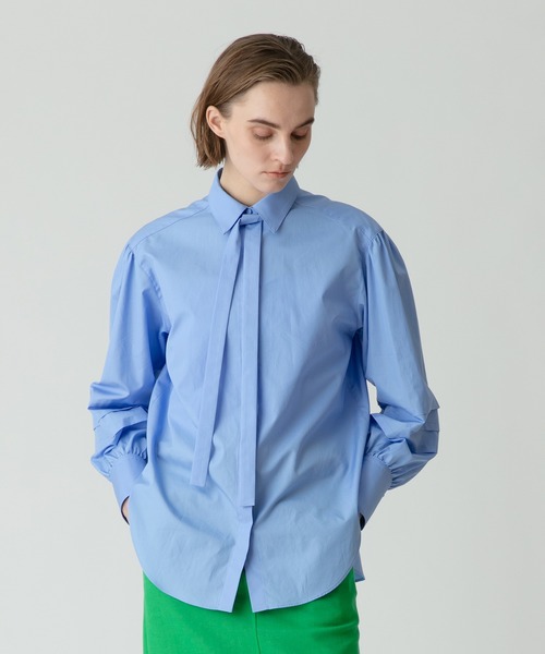 allureville（アルアバイル）の「レイヤードタックスリーブシャツ