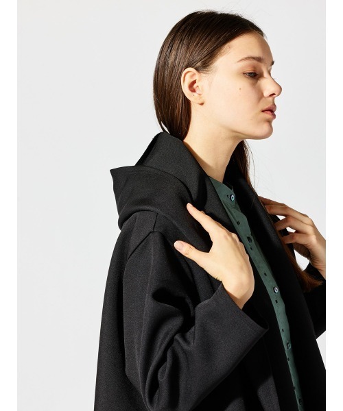 mizuiroind（ミズイロインド）の「mizuiro ind ドレープフード付きカーディガン（カーディガン/ボレロ・レディース・ベージュ/アイボリー/ブラック・FREE）」の7枚目の写真