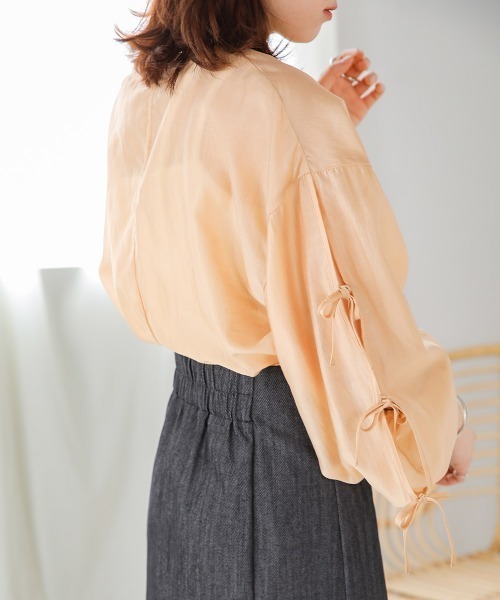Bab（バブ）の「袖リボンシアーブラウス（シャツ/ブラウス・レディース・オレンジ/アイボリー/ブラウン・FREE）」の3枚目の写真