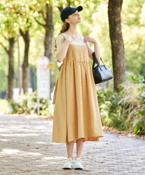 MERLOT（メルロー）の「バックリボンキャミワンピース（ワンピース・レディース・ブラック/イエロー・FREE）」の13枚目の写真