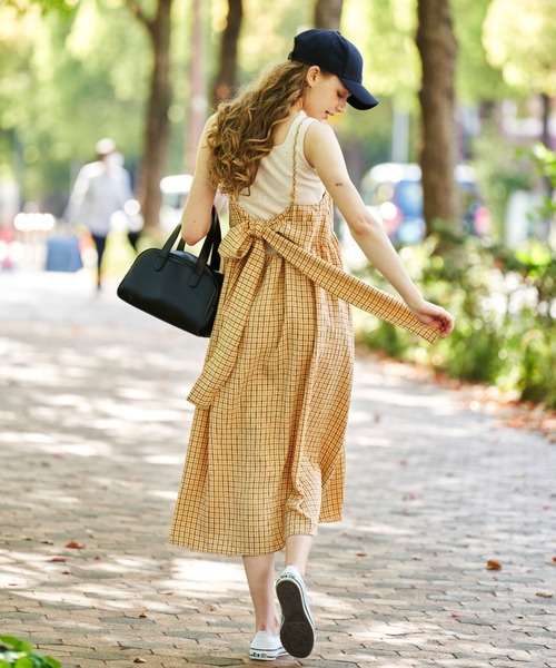 MERLOT（メルロー）の「バックリボンキャミワンピース（ワンピース・レディース・ブラック/イエロー・FREE）」の14枚目の写真