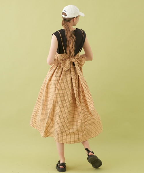 MERLOT（メルロー）の「バックリボンキャミワンピース（ワンピース・レディース・ブラック/イエロー・FREE）」の16枚目の写真