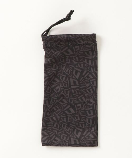 NEW ERA（ニューエラ）の「NEW ERA/ニューエラ サングラス ウェリントン シャイニーブラックフレーム グリーングレーレンズ 13517746（サングラス・メンズ・ブラック×グレー・FREE）」の5枚目の写真