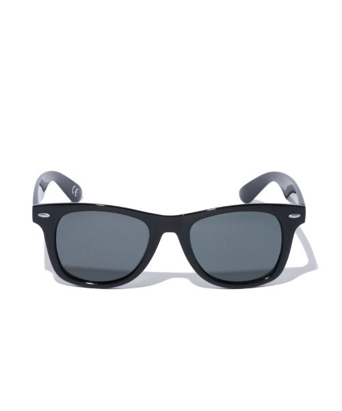 NEW ERA（ニューエラ）の「NEW ERA/ニューエラ サングラス ウェリントン シャイニーブラックフレーム グリーングレーレンズ 13517746（サングラス・メンズ・ブラック×グレー・FREE）」の7枚目の写真