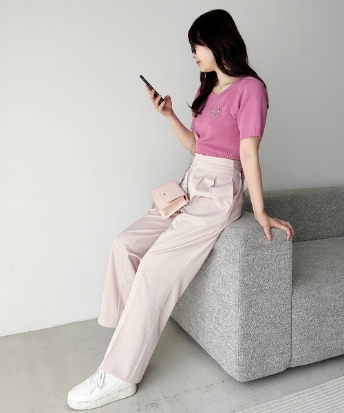 one after another NICE CLAUP（ワンアフターアナザーナイスクラップ）の「ブローチ付きカラフルニット（ニット/セーター・レディース・オフホワイト/グレー/チェリーピンク/ピンク/イエロー・FREE）」の9枚目の写真