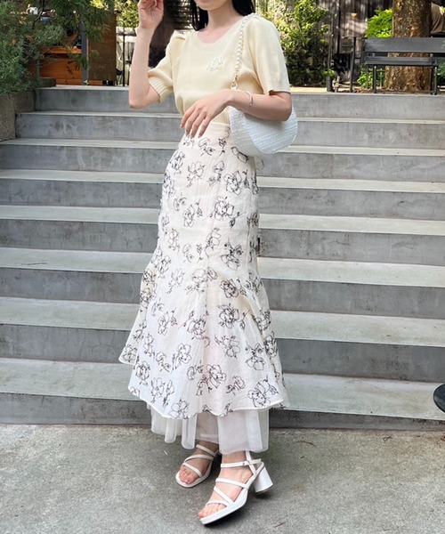 one after another NICE CLAUP（ワンアフターアナザーナイスクラップ）の「ブローチ付きカラフルニット（ニット/セーター・レディース・オフホワイト/グレー/チェリーピンク/ピンク/イエロー・FREE）」の22枚目の写真