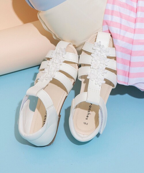 BRANSHES（ブランシェス）の「お花サンダル（サンダル・キッズ・ブラウン/アイボリー・21.0cm/17.0cm/16.0cm/20.0cm/15.0cm/18.0cm/19.0cm）」の2枚目の写真