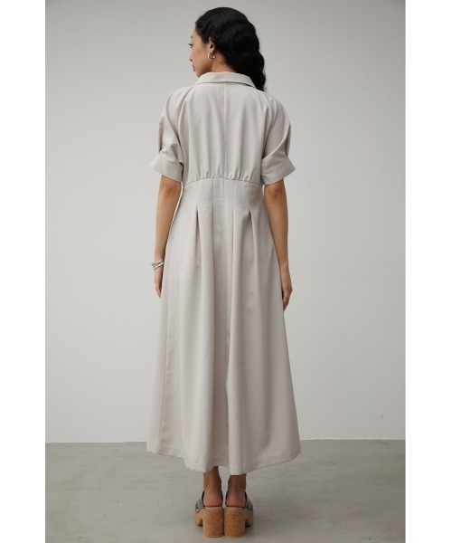 AZUL by moussy（アズールバイマウジー）の「WAIST TUCK HALF SLEEVE OP/ウエストタックハーフスリーブワンピース（ワンピース・レディース・ライトカーキ/ライトベージュ/ダークネイビー・SMALL/MEDIUM）」の20枚目の写真