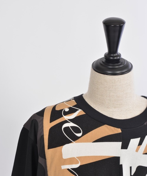gomme(ゴム)の「リーフP天竺 ショルダードレープT(Tシャツ/カットソー・レディース・ブラック・MEDIUM)」の12枚目の写真