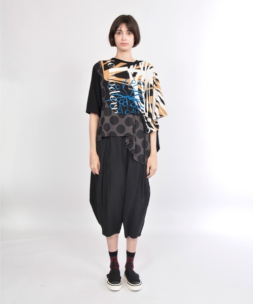gomme(ゴム)の「リーフP天竺 ショルダードレープT(Tシャツ/カットソー・レディース・ブラック・MEDIUM)」の3枚目の写真