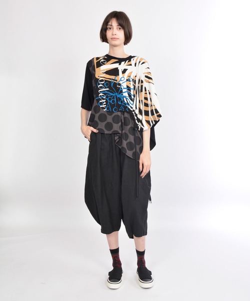 gomme(ゴム)の「リーフP天竺 ショルダードレープT(Tシャツ/カットソー・レディース・ブラック・MEDIUM)」の6枚目の写真