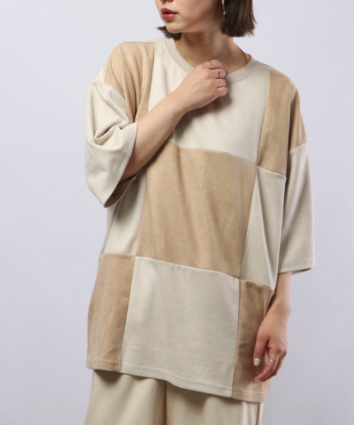 ATELANE（アテレーン）の「ビッグシルエットフェイクスウェード切替半袖Tシャツ（Tシャツ/カットソー・メンズ・ブラック/アイボリー/ブラック系・M/L）」の20枚目の写真
