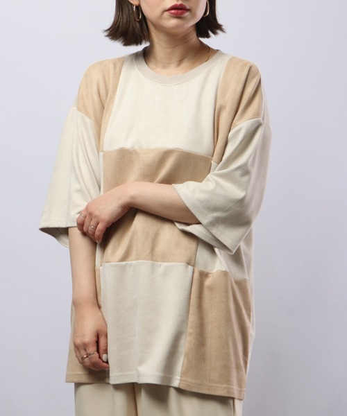 ATELANE（アテレーン）の「ビッグシルエットフェイクスウェード切替半袖Tシャツ（Tシャツ/カットソー・メンズ・ブラック/アイボリー/ブラック系・M/L）」の21枚目の写真