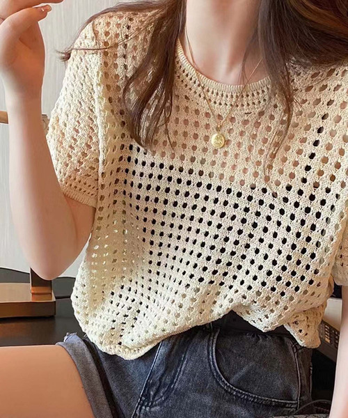 Ulysses(ユリシス)の「クロシェニットサマーニットトップス(Tシャツ/カットソー・レディース・ベージュ/ホワイト/ブラック/グリーン/グレー/ブルー/モカ/オレンジ/パープル/イエロー/ライトブルー/ダークベージュ・F)」の6枚目の写真