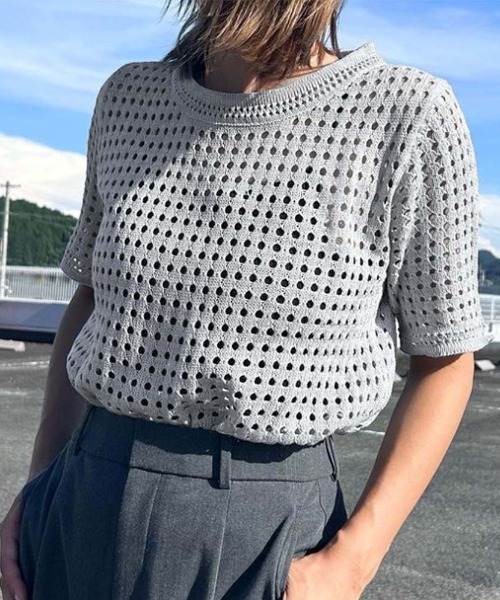 Ulysses(ユリシス)の「クロシェニットサマーニットトップス(Tシャツ/カットソー・レディース・ベージュ/ホワイト/ブラック/グリーン/グレー/ブルー/モカ/オレンジ/パープル/イエロー/ライトブルー/ダークベージュ・F)」の19枚目の写真