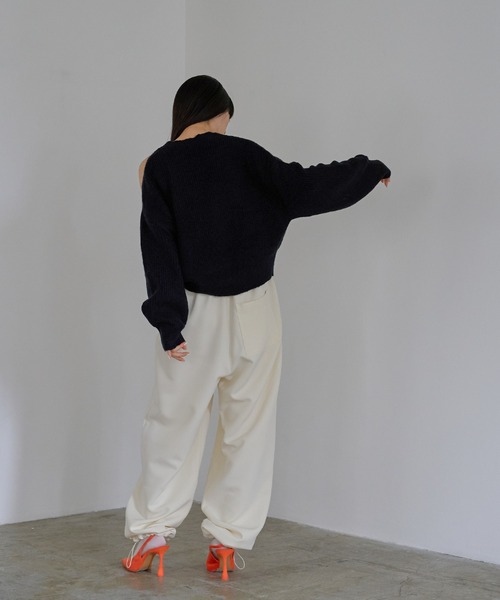 abor o-t-l（アボアオーティーエル）の「モヘアライクオープンショルダーニットプルオーバー（ニット/セーター・レディース・杢グレー/グリーン/ブラック・FREE）」の12枚目の写真