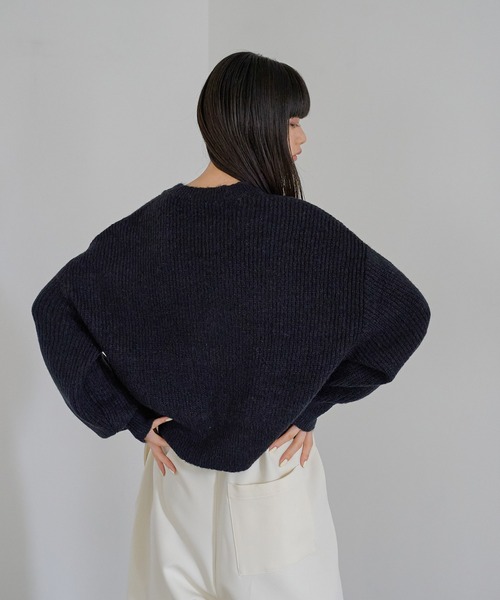 abor o-t-l（アボアオーティーエル）の「モヘアライクオープンショルダーニットプルオーバー（ニット/セーター・レディース・杢グレー/グリーン/ブラック・FREE）」の19枚目の写真