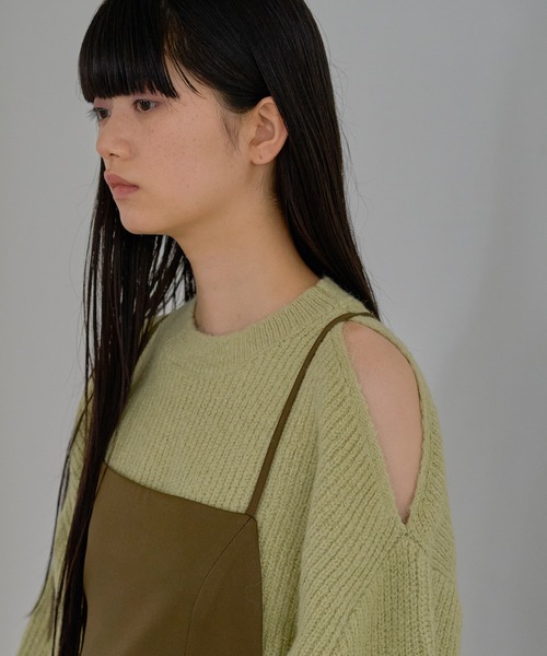 abor o-t-l（アボアオーティーエル）の「モヘアライクオープンショルダーニットプルオーバー（ニット/セーター・レディース・杢グレー/グリーン/ブラック・FREE）」の11枚目の写真