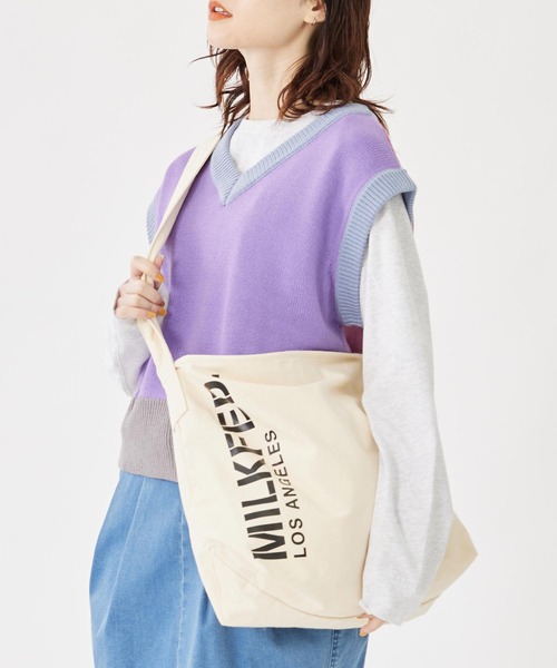 MILKFED.(ミルクフェド)の「STENCIL LOGO SHOULDER BAG(ショルダーバッグ・レディース・オフホワイト/ブラウン/ブラック・ONE SIZE)」の5枚目の写真
