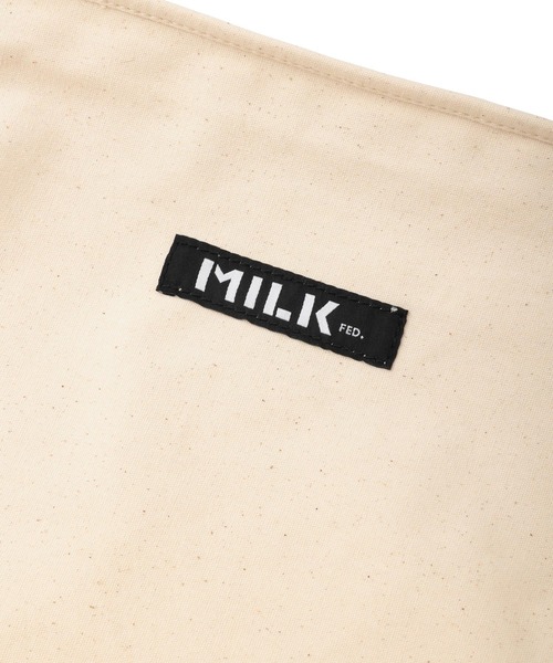 MILKFED.(ミルクフェド)の「STENCIL LOGO SHOULDER BAG(ショルダーバッグ・レディース・オフホワイト/ブラウン/ブラック・ONE SIZE)」の15枚目の写真