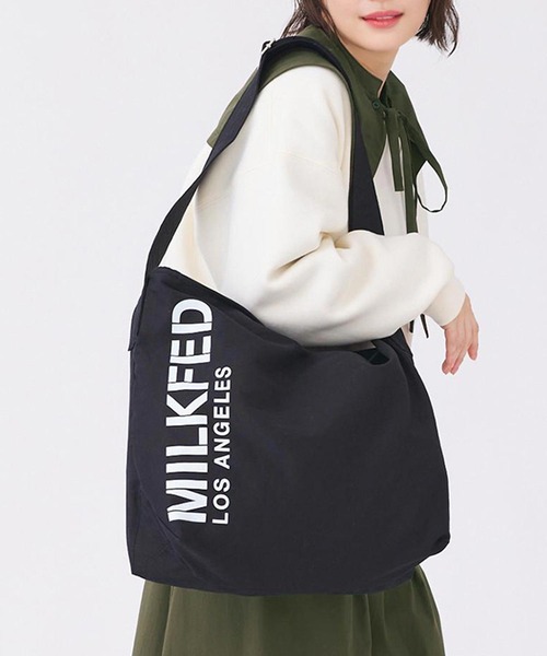 s【新品未使用タグ付き】TODAYFUL Puff Shoulder TODAYFUL（トゥデイフル）の「【TODAYFUL / トゥデイフル
