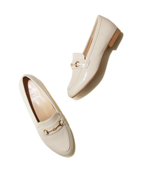 ROPE' PICNIC（ロペピクニック）の「ROPE' PICNIC PASSAGE byHARUTA/リンクルエナメルビット付フラットローファー（ローファー・レディース・ブラウン/ブラック/キナリ・22.5cm/23.0cm/23.5cm/24.0cm/24.5cm）」の4枚目の写真