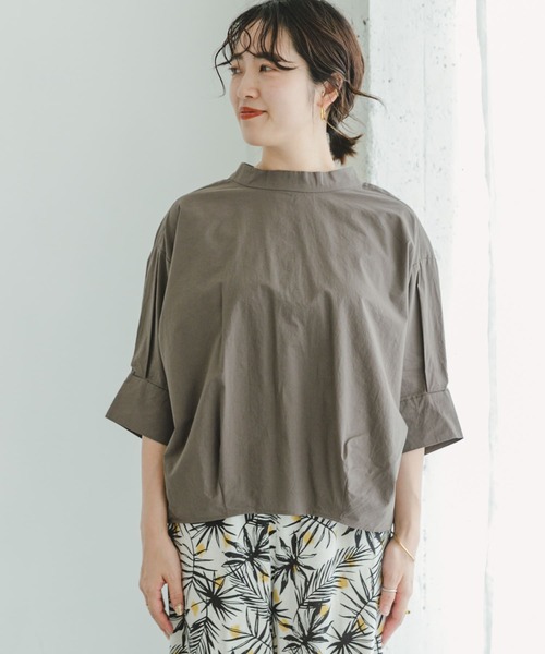 ITEMS URBANRESEARCH（アイテムズ アーバンリサーチ）の「5ブソデハイネックブラウス（シャツ/ブラウス・レディース・ブルー/ホワイト/チャコールグレー・FREE）」の21枚目の写真