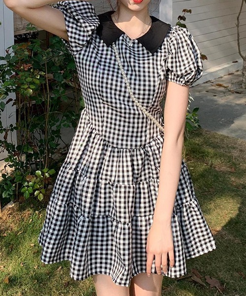 gossip!ロサンゼルス(ゴシップロサンゼルス)の「YUGA パフスリーブ ラウンドネックワンピース(ワンピース・レディース・ブラック・S/M/L)」の4枚目の写真