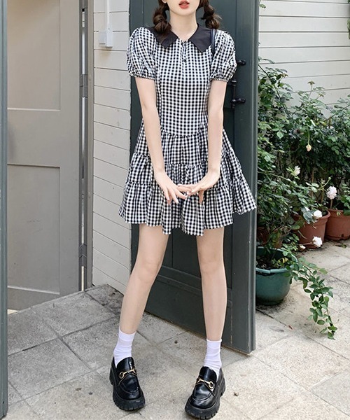gossip!ロサンゼルス(ゴシップロサンゼルス)の「YUGA パフスリーブ ラウンドネックワンピース(ワンピース・レディース・ブラック・S/M/L)」の9枚目の写真