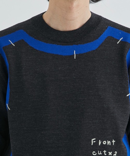 KHOKI(コッキ)の「【KHOKI / コッキ】Hand embroidery C/N sweater/ハンドエンブロイダリーC/Nセーター(ニット/セーター・メンズ・ブラック/グレー・2/3)」の9枚目の写真