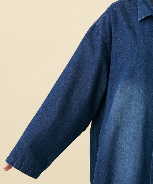 Le temps riche（ルタンリッシュ）の「デニムオーバーコート ＜Le temps riche＞（デニムジャケット・レディース・ネイビー・M/L）」の13枚目の写真