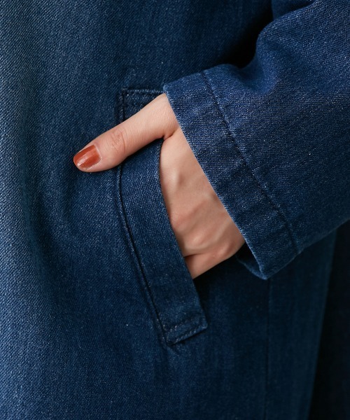 Le temps riche（ルタンリッシュ）の「デニムオーバーコート ＜Le temps riche＞（デニムジャケット・レディース・ネイビー・M/L）」の14枚目の写真