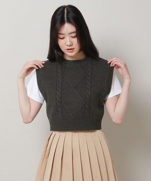 3.3 Field Trip （3.3フィールドトリップ）の「3.3 Field Trip／ミニケーブルベスト 2975032（ベスト・レディース・ブルー/アイボリー/グレー・FREE）」の4枚目の写真