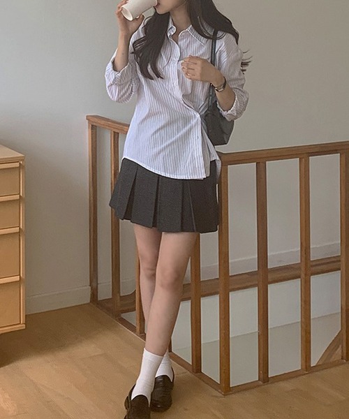 DAY CLOSET(デイ クローゼット)の「レディース バックリボンビスチェ風ベスト+2WAYストライプシャツ 2点セット(シャツ/ブラウス・レディース・ブラック・S/L/XL/M)」の9枚目の写真