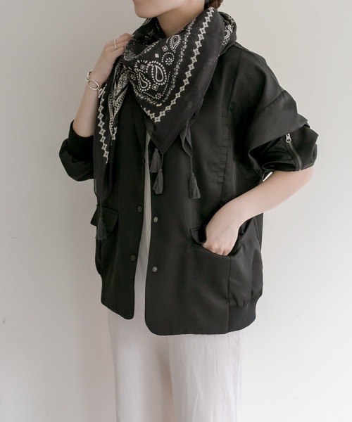 ear PAPILLONNER（イアパピヨネ）の「バンダナ柄ストール（ストール/ショール・レディース・グレー/ホワイト/ネイビー/ベージュ・FREE）」の16枚目の写真