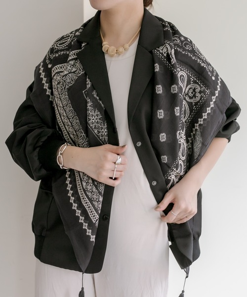 ear PAPILLONNER（イアパピヨネ）の「バンダナ柄ストール（ストール/ショール・レディース・グレー/ホワイト/ネイビー/ベージュ・FREE）」の18枚目の写真