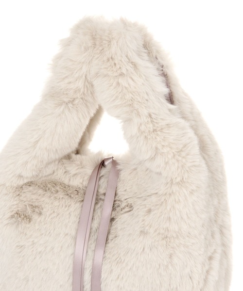 studio CLIP（スタディオクリップ）の「【daily CLIP】EARTH MADE フェイクファーバッグ（ハンドバッグ・レディース・グレー/ベージュ・FREE）」の3枚目の写真