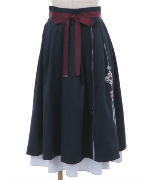axes femme(アクシーズファム)の「チャイナ刺繍ジップ付スカート(スカート・レディース・ワイン/ネイビー/ブラック・FREE)」の16枚目の写真