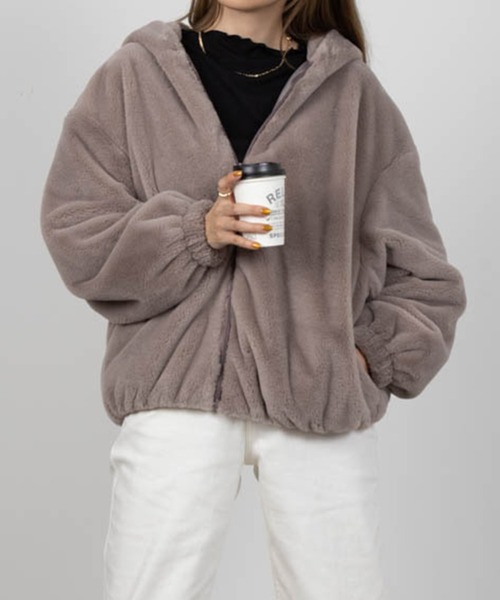 NAVY(ネイビー)の「NAVY ふわふわ フェイクファー ジャケット(その他アウター・レディース・アイボリー/ピンク/グレイッシュベージュ・フリー)」の4枚目の写真