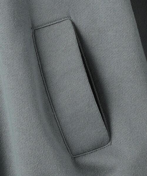 UNIVERSAL OVERALL（ユニバーサルオーバーオール）の「【別注】＜UNIVERSAL OVERALL＞TJ アノラック プルオーバー 100cm-130cm（スウェット・キッズ・ライトグレー/ダークグリーン・XS(100-110cm)/S(120-130cm)）」の7枚目の写真