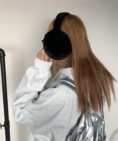 non-hedge(ノンヘッジ)の「フェイクファーイヤーマフラー(イヤーマフ・レディース・グレー/アイボリー/ベージュ/ブラック/モカ/ピンク・FREE)」の18枚目の写真