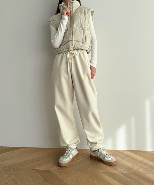 CANAL JEAN（キャナルジーン）の「RED CHOP WORKS　裾ボタンイージーパンツ（その他パンツ・レディース・キナリ/ブラック・36/38）」の5枚目の写真