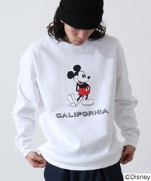 Disney（ディズニー）の「DISNEY　CREW SWEAT（スウェット）」