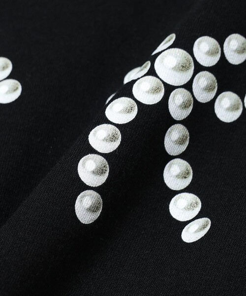 Ray BEAMS（レイビームス）の「Available Today × Ray BEAMS / 別注 パール リボン ロングスリーブ Tシャツ（Tシャツ/カットソー・レディース・ブラック・ONE SIZE）」の11枚目の写真