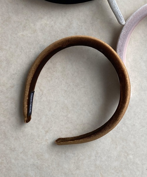 RUBY AND YOU（ルビーアンドユー）の「［select］ベロアカチューシャ（カチューシャ・レディース・ピンク/ブラウン/ホワイト/ブラック・FREE）」の3枚目の写真